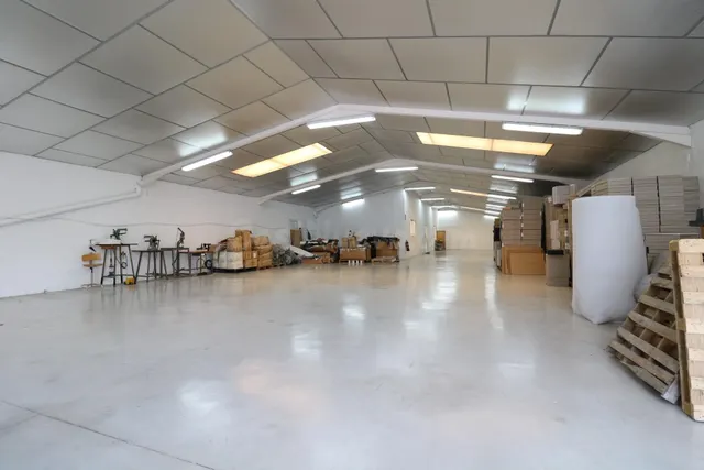 Se vende magnífica nave industrial en Aspe, ubicada en el Po - foto 5