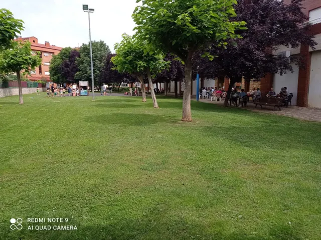 Local comercial 139m² en venta - Trobajo del camino — 11