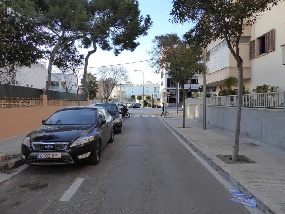 Plazas de aparcamiento en Ciudad Jardin.