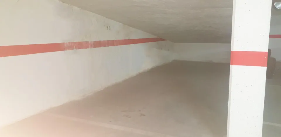 Urbis te ofrece unas plazas de garaje en Alba de Tormes, Salamanca.