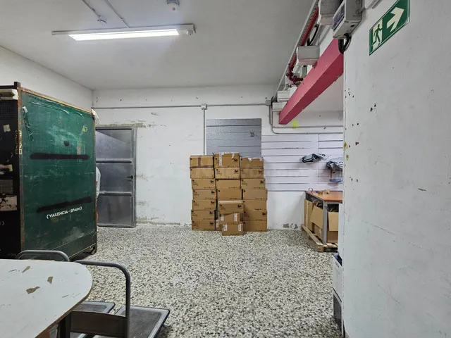 CONJUNTO DE NAVES INDUSTRIALES EN VENTA – POLÍGONO CANASTELL - foto 5