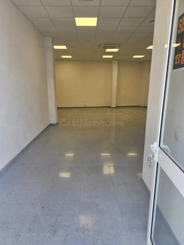 Local comercial 71m² en alquiler - Centro - foto 4