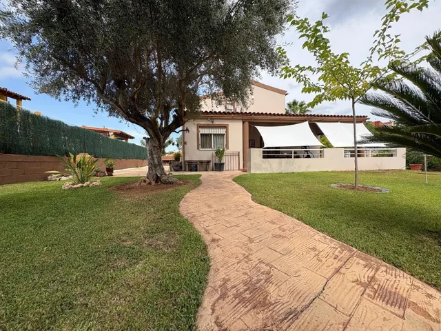 EXCELENTE CHALET EN PERFECTO ESTADO — 3
