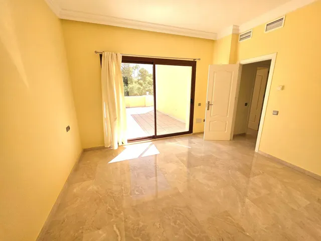 Chalet 4 habitaciones 475m² en venta - Marbella — 22
