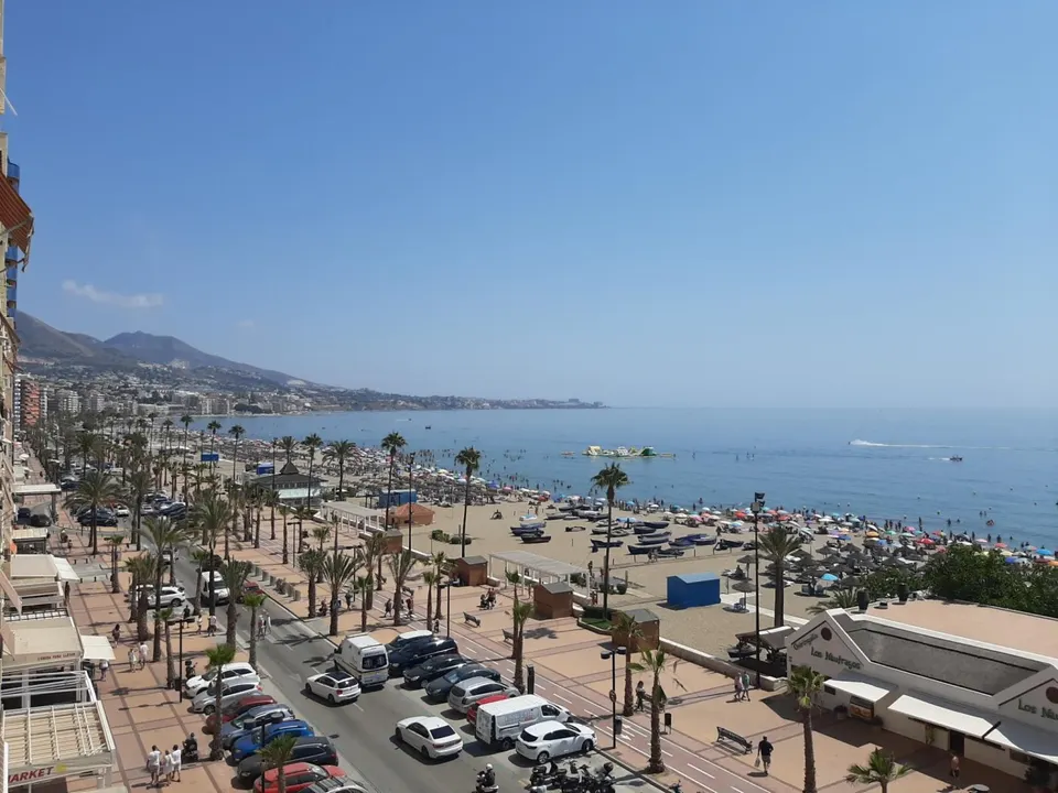 Alquiler vacacional en primera línea de playa.  VFT/MA/49044 / NRUA: ESFCTU0000290390002355820000000000000000VFT/MA/490447
