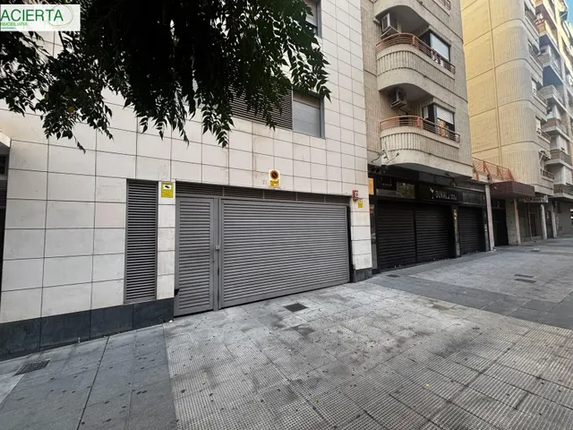 Plaza de aparcamiento en alquiler · camino de ronda, Granada — 6