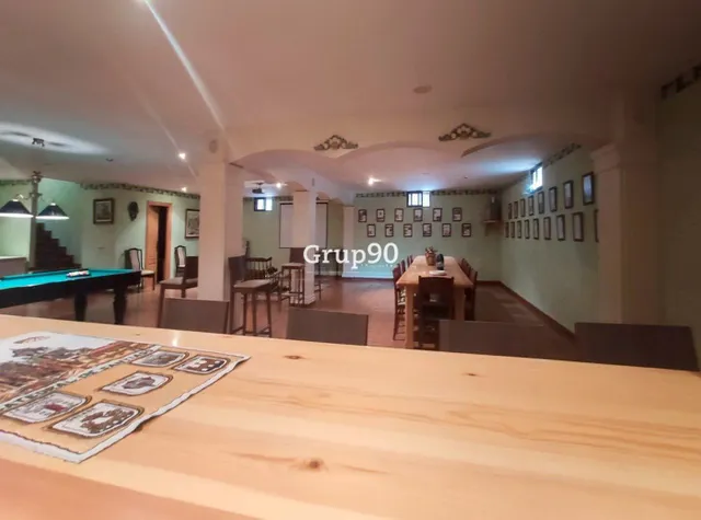 ESPECTACULAR CASA CON PISCINA, BARBACOA  EN PARCELA DE MÁS DE 20.000M2 — 49