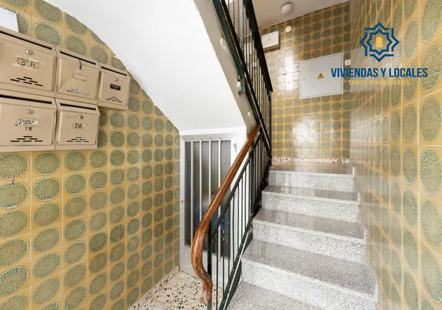 3 dormitorios junto a avenida de dilar — 17