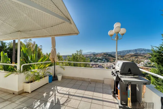 Chalet 4 habitaciones 448m² en venta - Marbella — 7