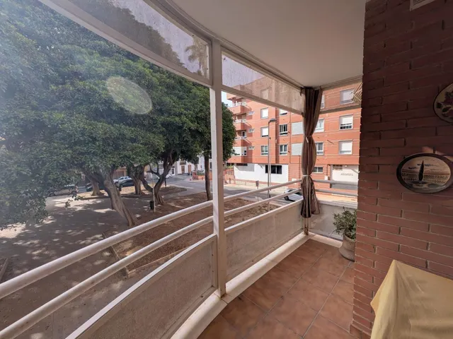 Piso de dos dormitorios en la mejor zona del Zapillo - foto 3