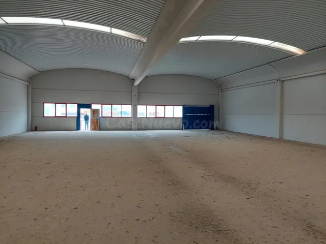 FANTASTICAS NAVES INDUSTRIALES EN SANT ESTEVE DE SESROVIRES - foto 4