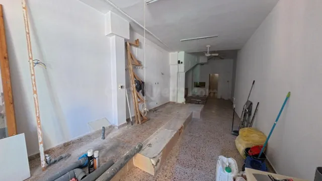 Local comercial en venta en pleno corazón del Rincón de Loix - foto 4