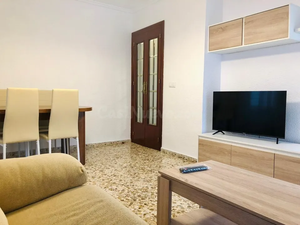Piso céntrico para alquiler anual en Guardamar - Disponible 1 Noviembre