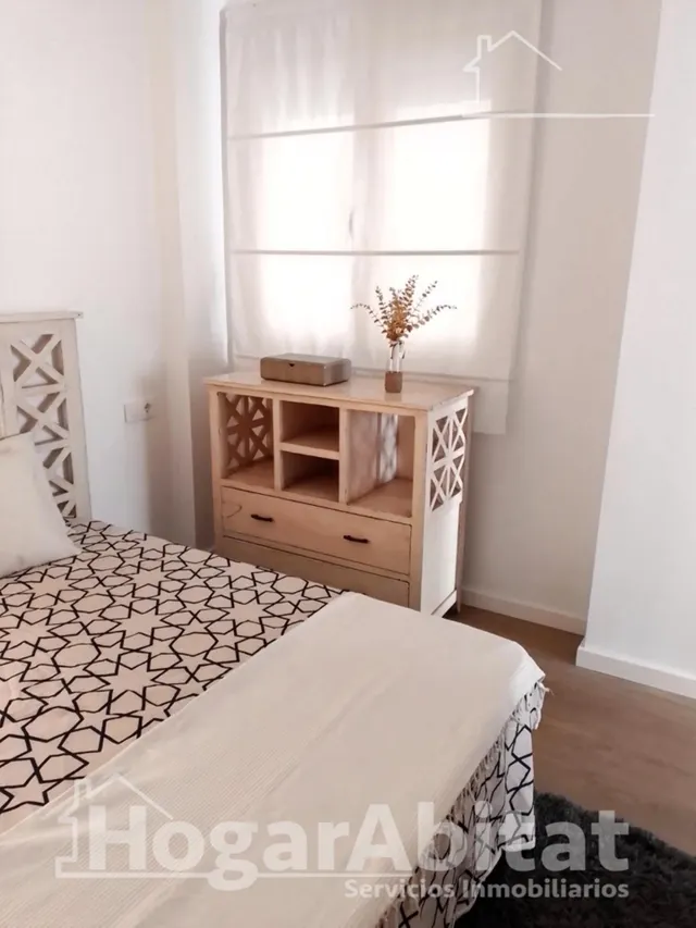 Seminuevo y ubicación céntrica en este moderno piso exterior con garaje y trastero — 8