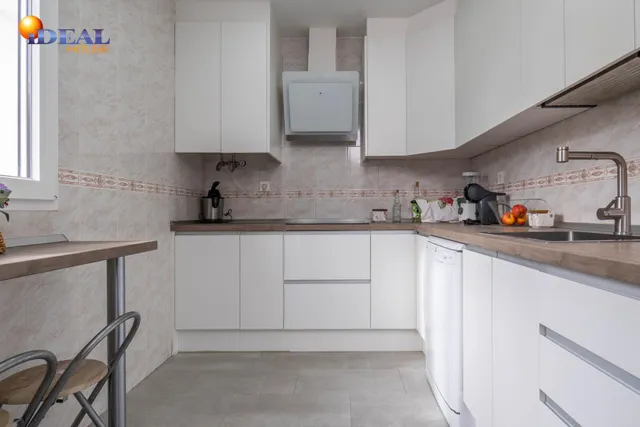 Encantadora Casa Reformada en Ogijares con Vistas y Espacios para Disfrutar — 14