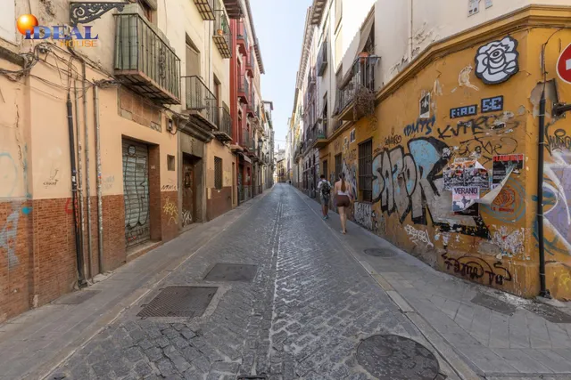 Edificio en venta completo junto a Gran Vía- Bajo Albaicín — 37