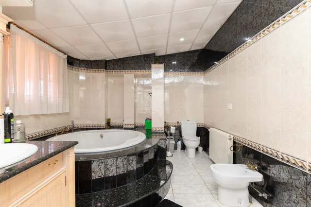 ¡Chalet de Ensueño en Onda con Vistas Panorámicas y Piscina Privada! — 35