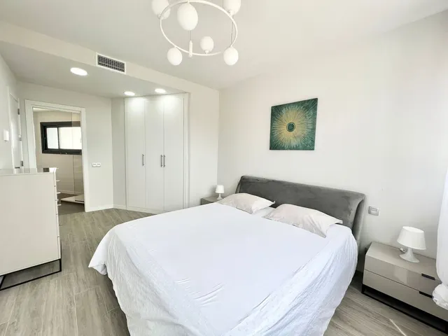 Planta baja 2 habitaciones 150m² en alquiler - Costa Del Sol — 20