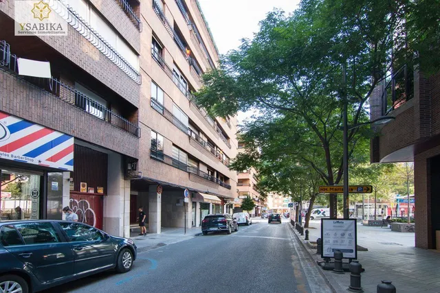 CALLE TRAJANO. Plaza Menorca — 33