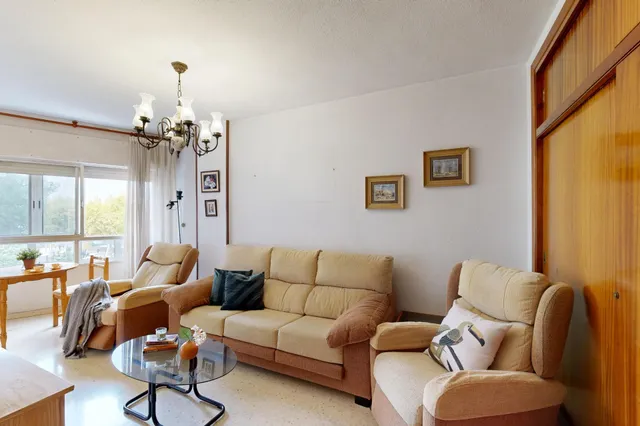 ¡Amplia  vivienda y todo exterior y en esquina en el Paseo Alfonso XIII! - Cartagena — 43