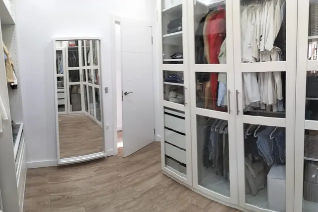 MAGNIFICO CHALET TOTALMENTE REFORMADO, IDEAL PARA PAREJAS, RODEADO DE TODOS LOS SERVICIOS — 30