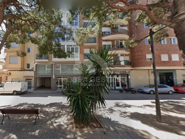 Plaza de Garaje en el centro de Benifaió - Cómoda, Segura y  - foto 2