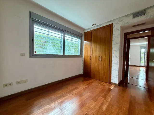 Piso  con gran jardín privado en la zona de Turruñuelos — 18