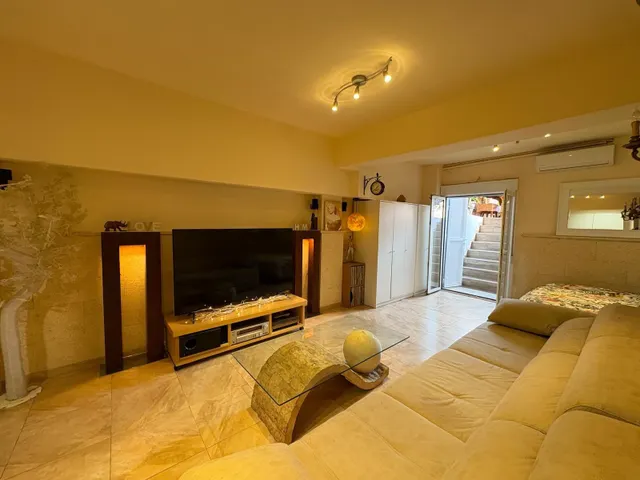 Bungalow de 3 dormitorios y 2 Baños con 2 Terrazas y Piscina en Gran Alacant. — 30