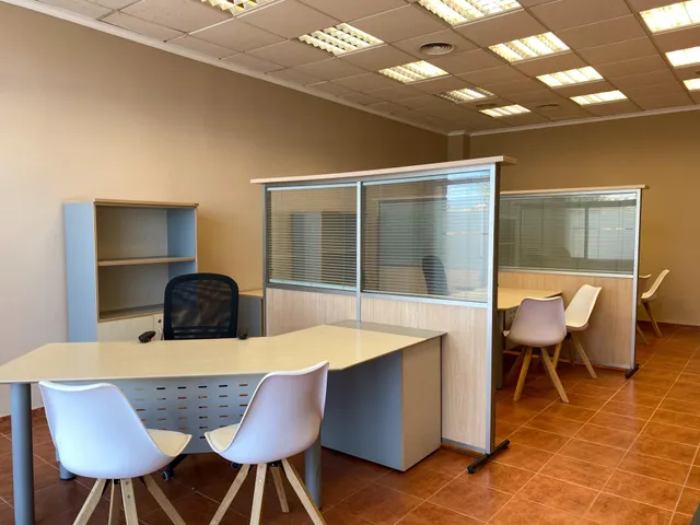 LOCAL AQUILER OFICINAS — 17