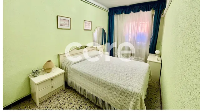Amplio piso con Patio — 24