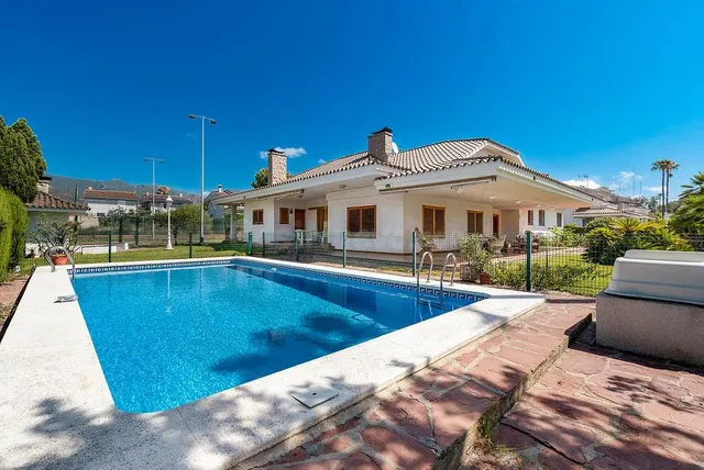 EN VENTA VIVIENDA UNIFAMILIAR GRAN AVENIDA BENICASSIM PARA V - foto 4