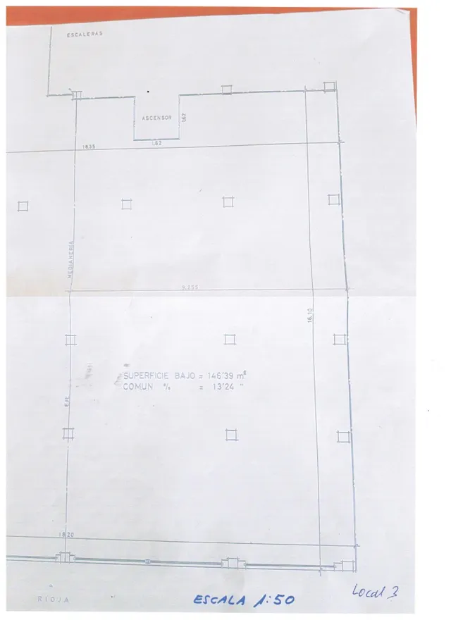 Local en bruto situado junto a la Avenida principal — 20