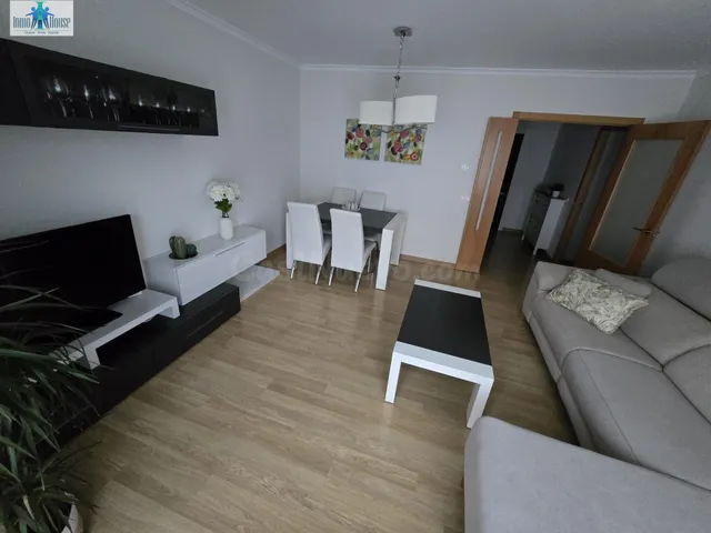 PISO EN VENTA ZONA ALBACENTER CARRETAS - foto 4
