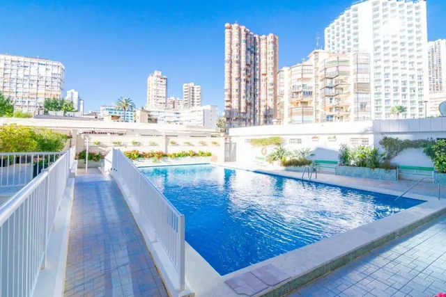 INCREIBLE PISO DE DOS DORMITORIOS EN 1ª LINEA DE PLAYA LEVANTE CON GARAJE ,PISCINA Y VISTAS ..!!!!!! — 37