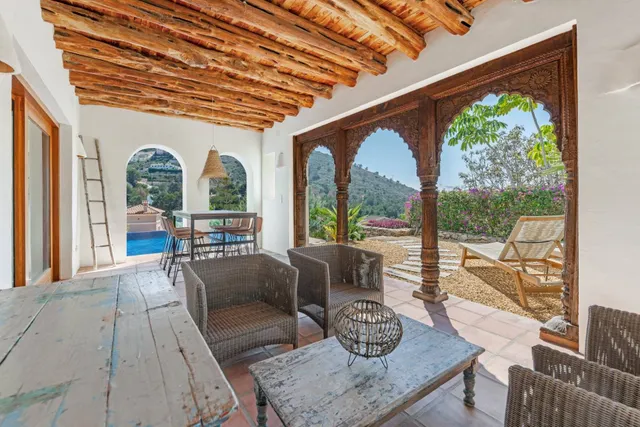 Villa de Estilo Finca Mediterránea con Vistas al Mar en Moraira — 19