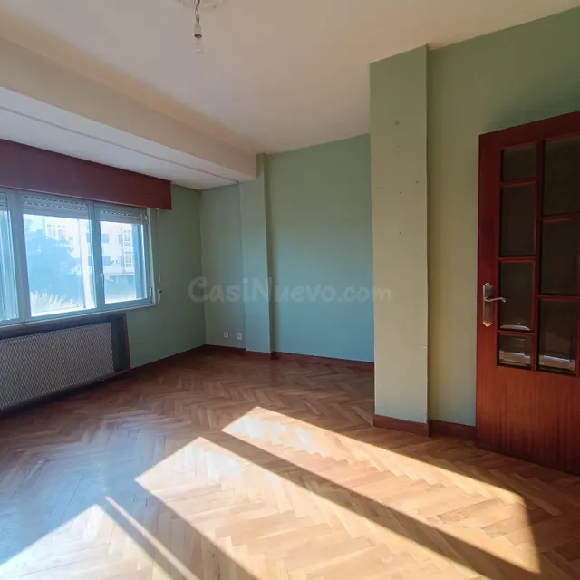 SE VENDE VIVIENDA DE CUATRO DORMITORIOS EXTERIOR!! - foto 4