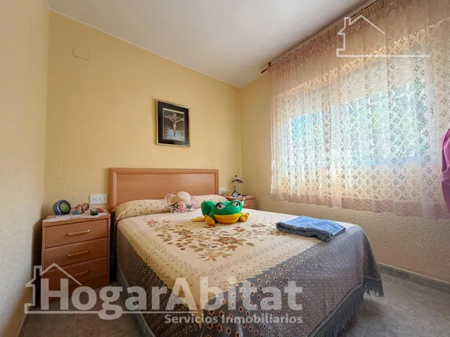 CHALET CON PISCINA, GARAJE Y TERRAZA — 20