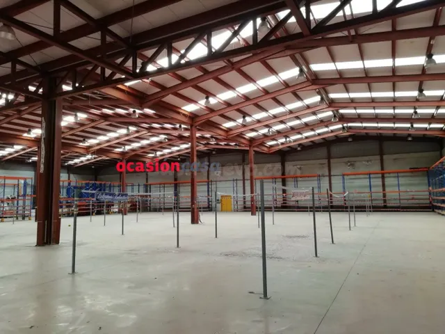 SE ALQUILA NAVE INDUSTRIAL - foto 2