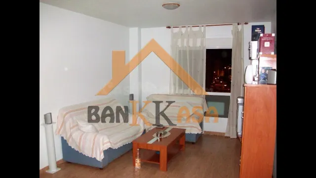 SE VENDE PISO EN EJIDO ZONA CENTRO - foto 3