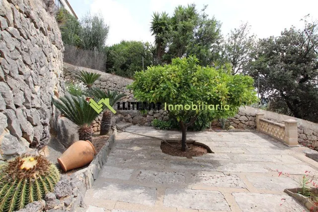 Gran casa de pueblo con vistas panorámicas en Selva - foto 5