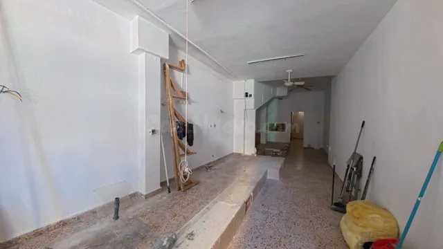 Local comercial en venta en pleno corazón del Rincón de Loix - foto 3