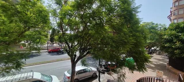 SE VENDE LOCAL ENTREPLANTA EN MUY BUENA ZONA CON TODOS LOS SERVICIOS A MANO — 12