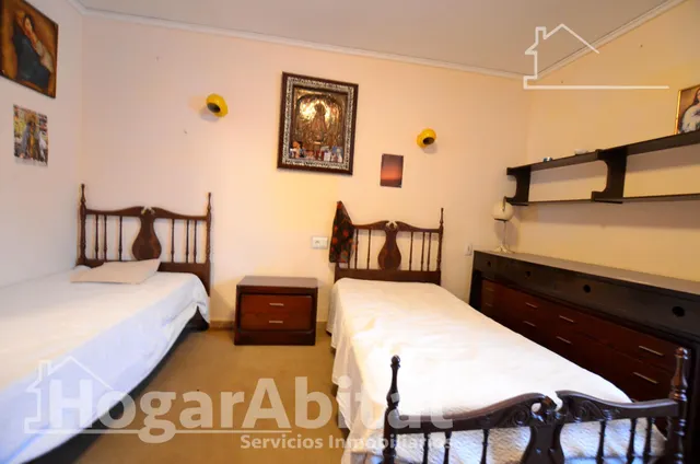 ¡CENTRO DE GANDIA! DOS EN UNO, MUY AMPLIO Y LUMINOSO CON GARAJE Y TRES BALCONES — 21