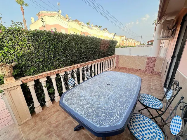 Se vende bonito adosado de 3 dormitorios 2 baños - foto 4