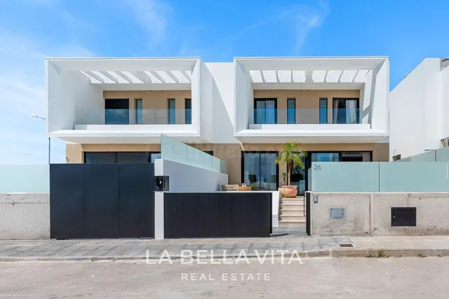 Pareado 3 habitaciones 153m² en venta - Zona dolores - foto 3