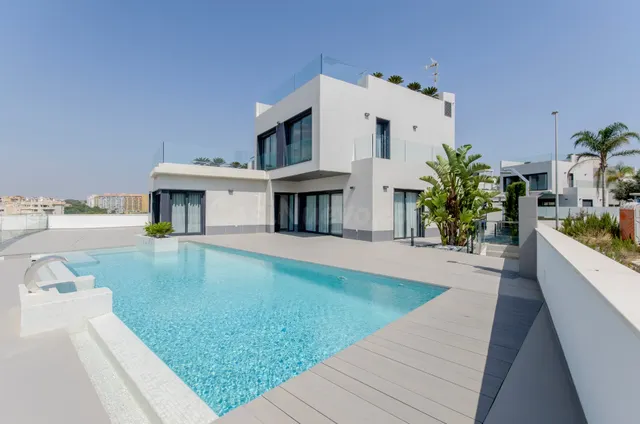Villa 3 habitaciones 194m² en venta - Campoamor - foto 2