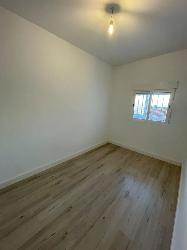 Piso reformado de 3 habitaciones con dos terrazas — 15