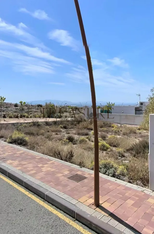 Terreno en venta en la prestigiosa urbanización La Quinta (M - foto 4