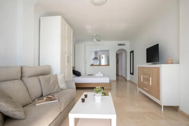 ALQUILER ESTUDIO FUENGIROLA — 6