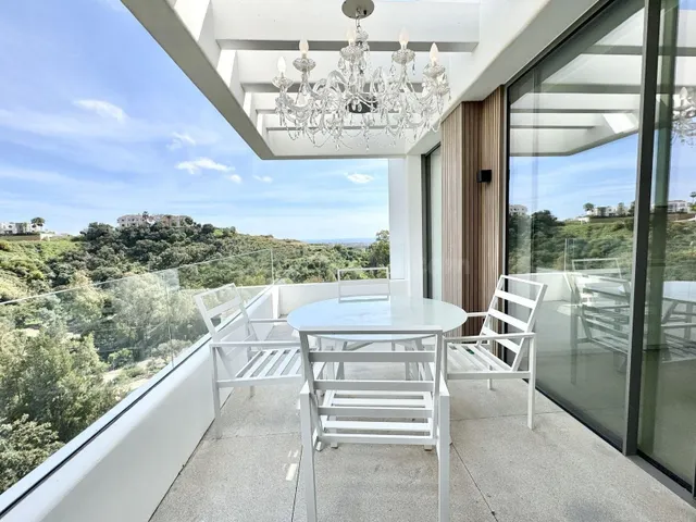 Ático de 2 Dormitorios en Venta en Los Arqueros, Benahavís - foto 5